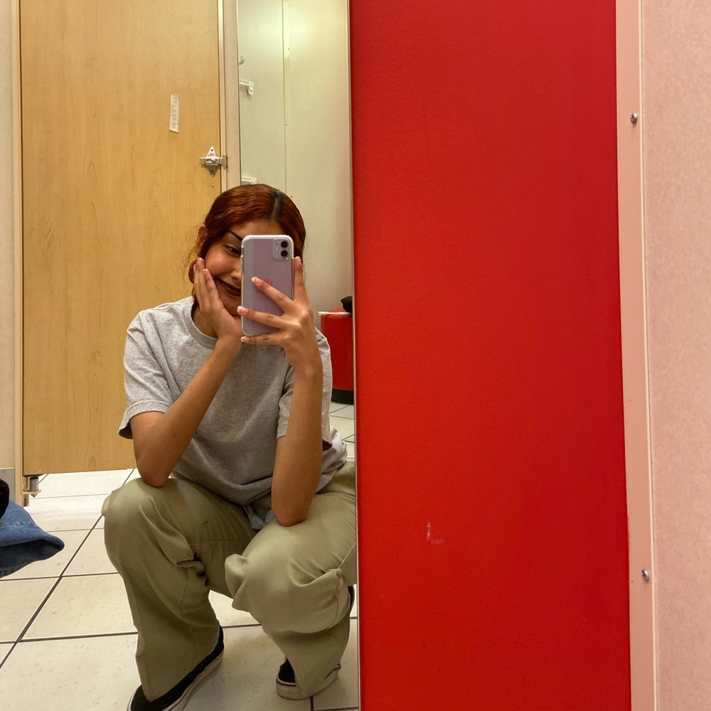 Meet your Posher, Lis